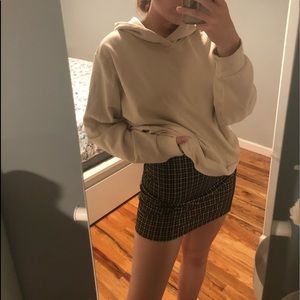 H&M Beige Sweatshirt